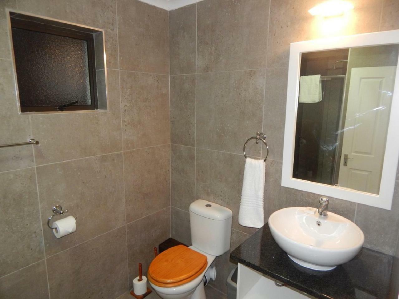 Saint Lucia Estuary Hippo Lodge Apartments מראה חיצוני תמונה