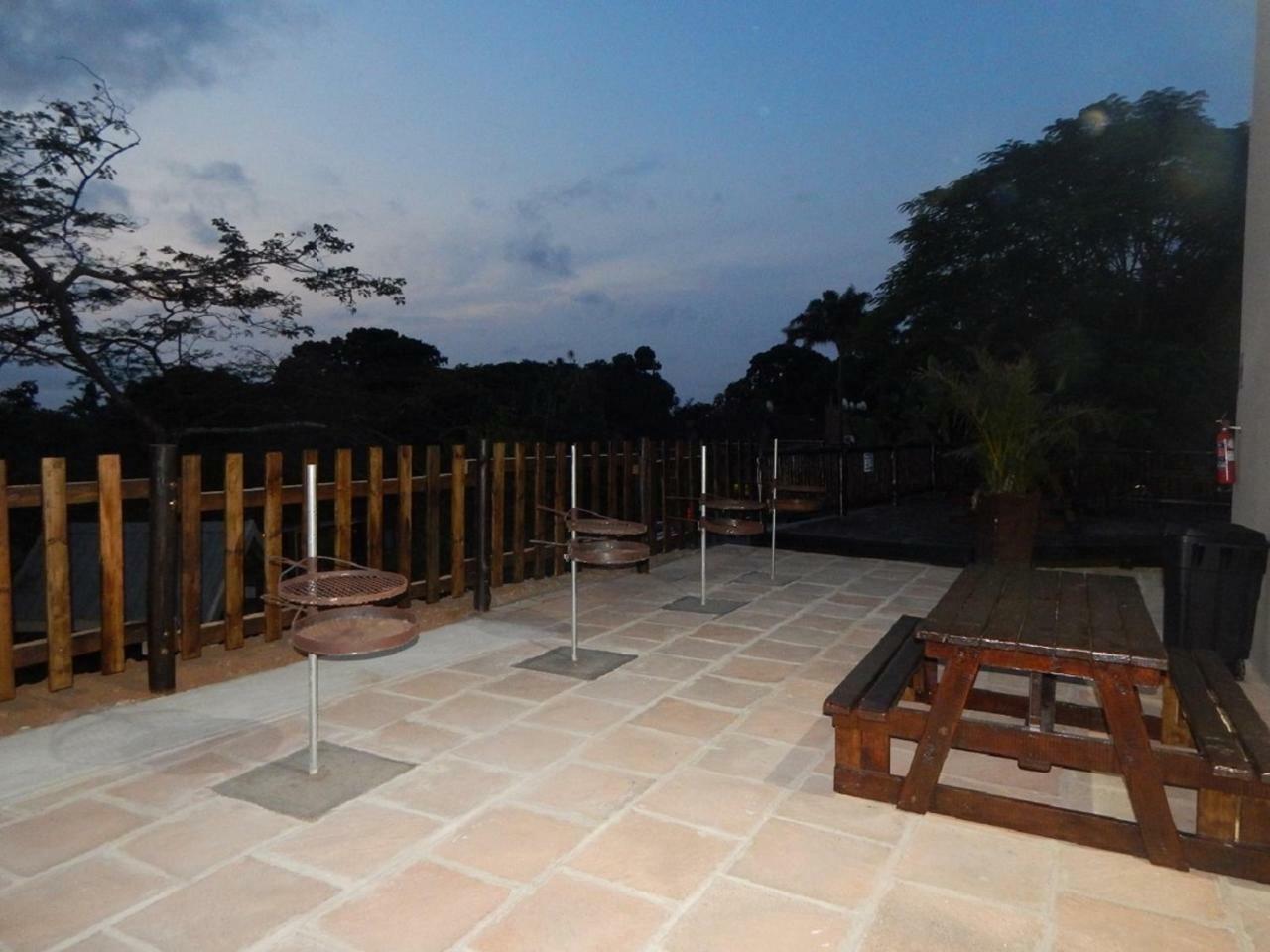 Saint Lucia Estuary Hippo Lodge Apartments מראה חיצוני תמונה