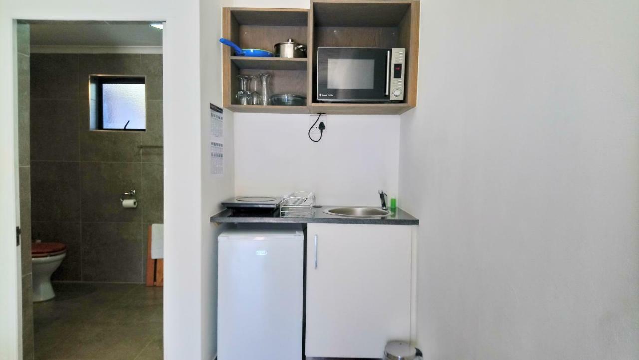 Saint Lucia Estuary Hippo Lodge Apartments מראה חיצוני תמונה