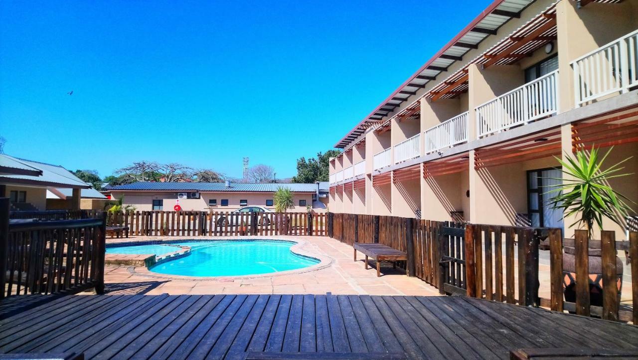 Saint Lucia Estuary Hippo Lodge Apartments מראה חיצוני תמונה